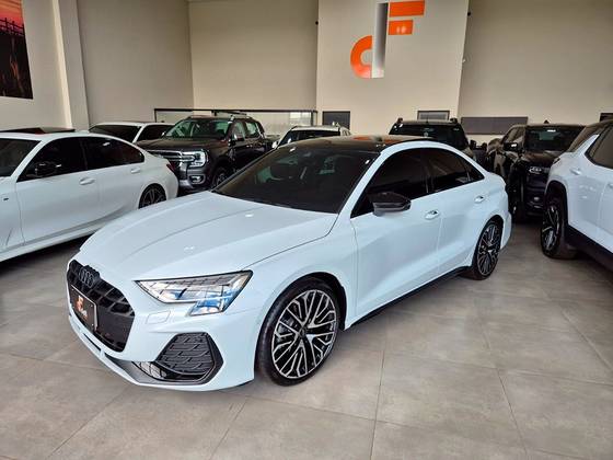 AUDI A3 2.0 40 TFSI GASOLINA SEDAN PERFORMANCE BLACK S-TRONIC AUDI A3 2.0 40 TFSI GASOLINA SEDAN PERFORMANCE BLACK S-TRONIC